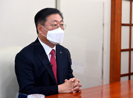 나재철 금융투자협회장은 21일 오전 비대면 방식으로 신년기자간담회를 개최했다.(금융투자협회 제공)